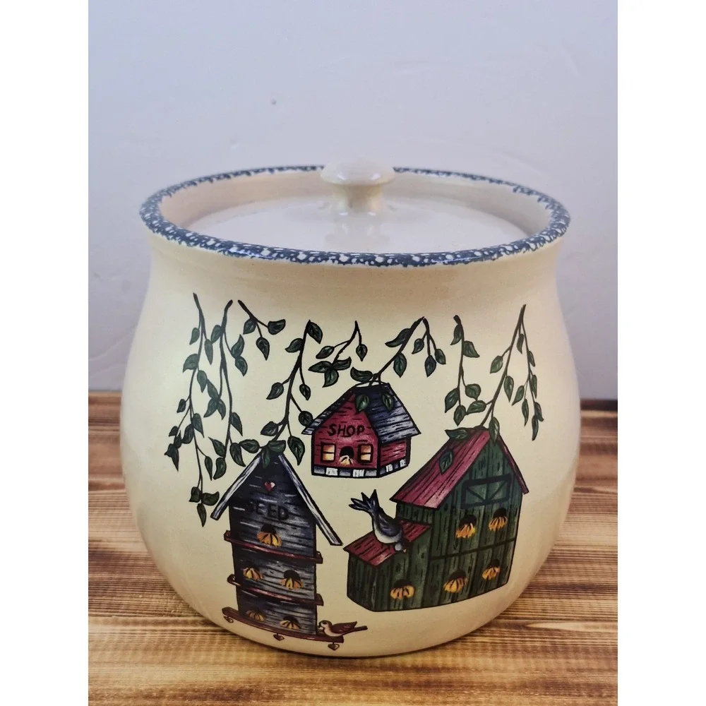2000 Home And Garden Party Stoneware Cookie Jar/Bean‎ Pot with Lid Birdhouse